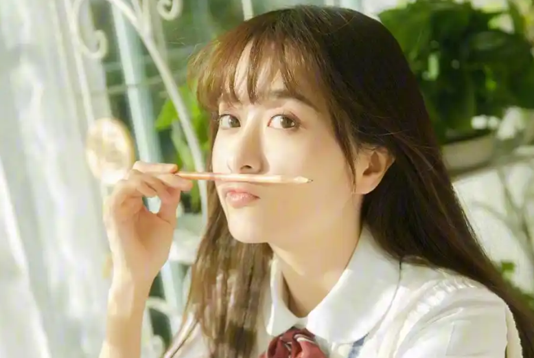 包养网站深度观察：注册流程、收费模式与真实用户体验全面评测